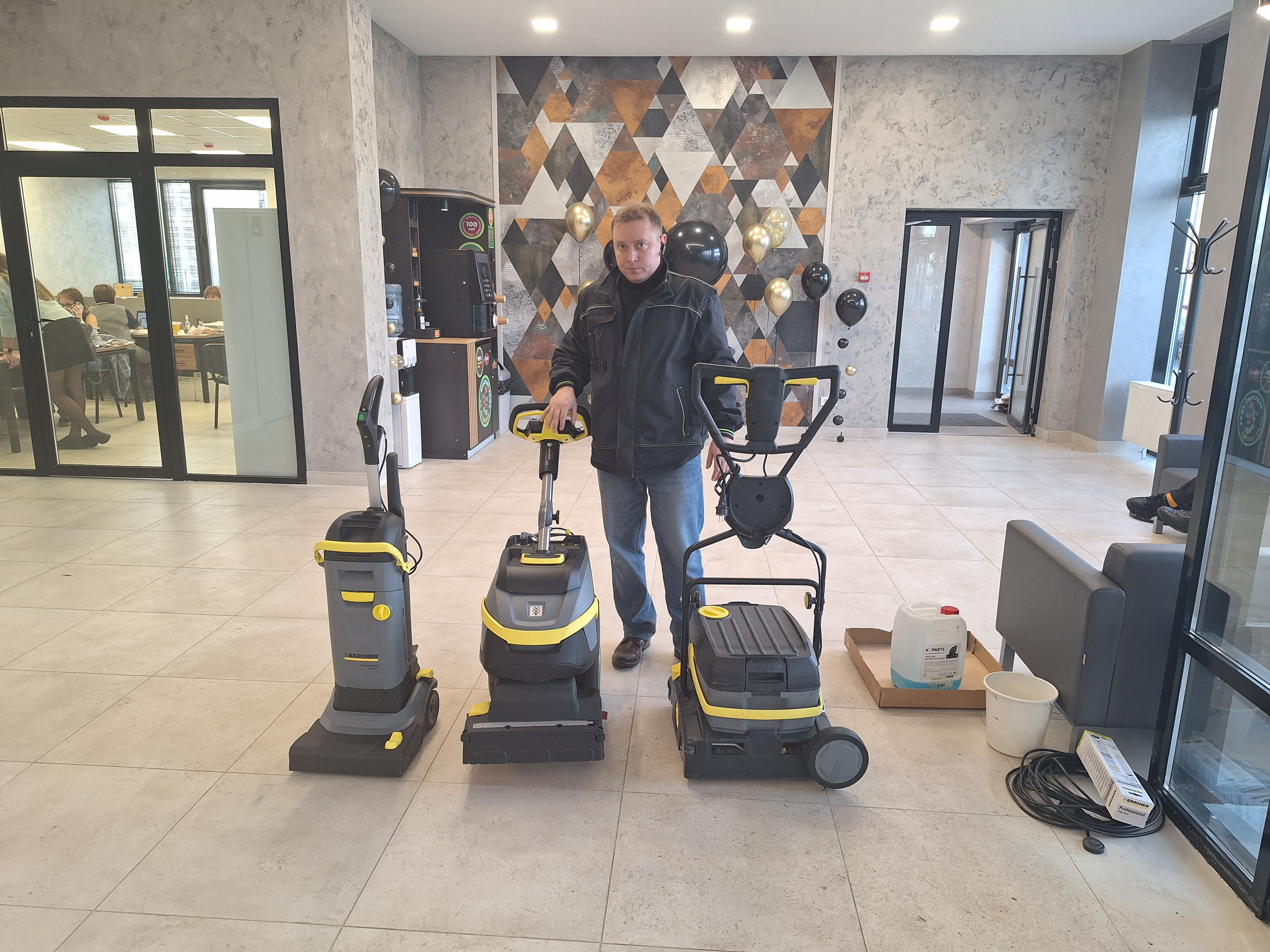 Демонстрация поломоечных машин Karcher в административном здании, г. Магнитогорск